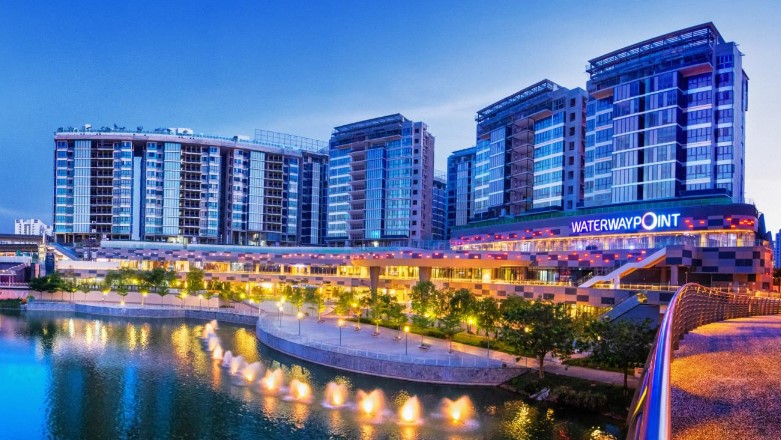 Sg S Frasers Centrepoint Trust Acquiring Stake In Waterway Point Mall For 323m